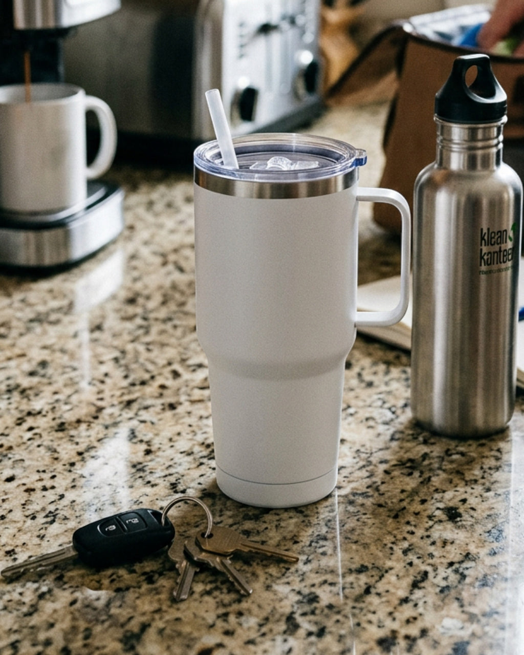 Vlykb Travel Tumbler White 30 oz with Handle